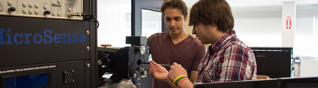 students working in the lab
