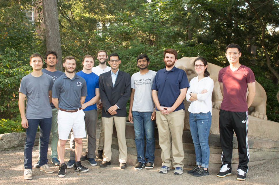 Dr. Manogharan and the students in the SHAPE lab.